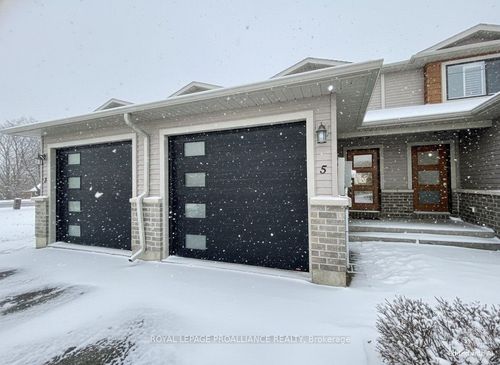 5 Ridgeway Pl, Belleville, ON, K8P0E7 | Card Image