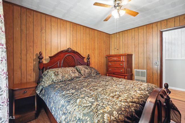1710 Shawnee Ave E, House other with 4 bedrooms, 2 bathrooms and null parking in Big Stone Gap VA | Image 27