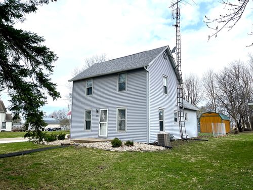 225 W 5th St, Mc Nabb, IL, 61335-9651 | Card Image