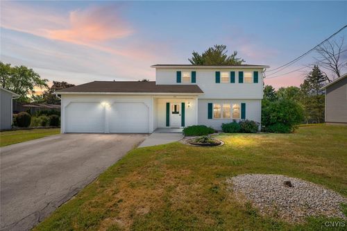 33 Cheyenne Cres, Whitesboro, NY, 13492-2925 | Card Image