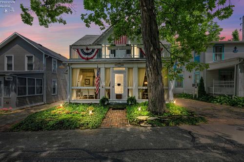 225 Sycamore Ave, Lakeside, OH, 43440-1456 | Card Image