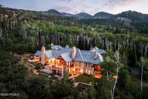 17 White Pine Canyon Rd, Park City, UT, 84060-6508 | Card Image