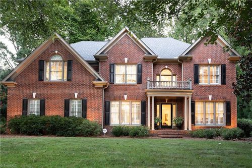 2011 Burntleaf Pl, Greensboro, NC, 27410-2881 | Card Image