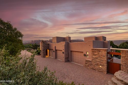 150 Crystal Sky Dr, Sedona, AZ, 86351-7450 | Card Image
