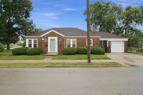 4400 Madison Ave, Brookfield, IL, 60513-2314 | Card Image
