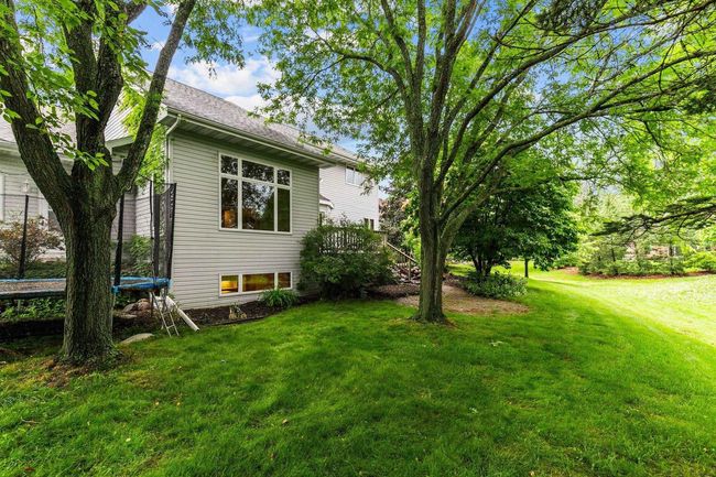 301 E Wayfarer Lane, House other with 4 bedrooms, 4 bathrooms and null parking in APPLETON WI | Image 60