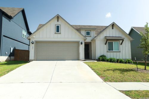 121 Netherland St, San Marcos, TX, 78666-5809 | Card Image