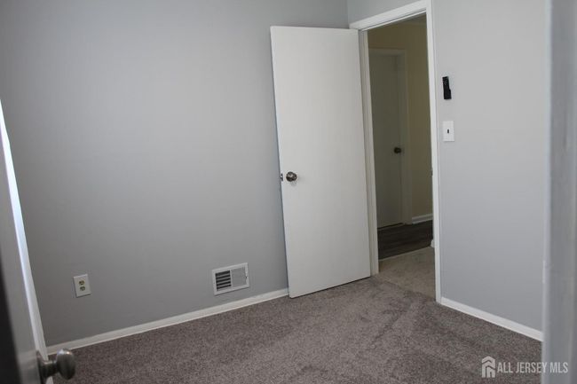 2 Haven Ter, House other with 3 bedrooms, 1 bathrooms and null parking in Parlin NJ | Image 14