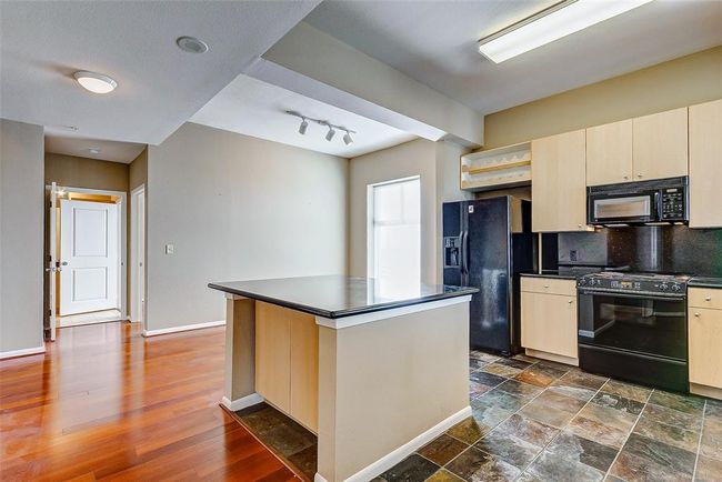 UNIT-1702 - 3505 Sage Rd, Condo with 2 bedrooms, 2 bathrooms and 1 parking in Houston TX | Image 7