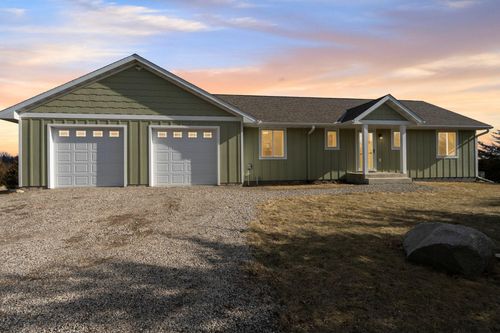 27400 742nd Ave, Dassel, MN, 55325-3200 | Card Image