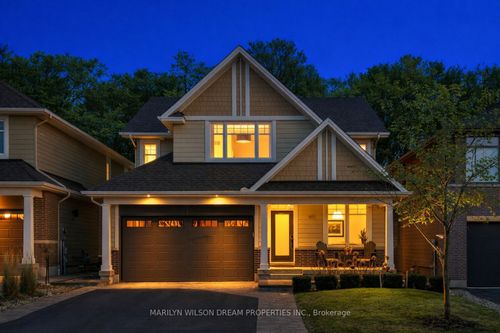 189 Avro Circle, Manor Park - Cardinal Glen and Area, ON, K1K4Y9 | Card Image