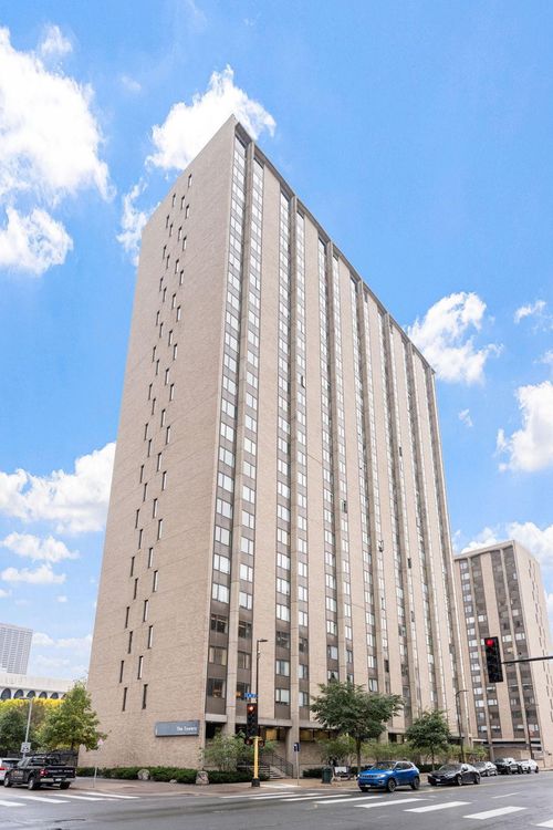 apt-a1513-15 S 1st St, Minneapolis, MN, 55401-1896 | Card Image