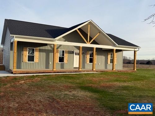 677 Piney Mountain Rd, Appomattox, VA, 24522-8723 | Card Image