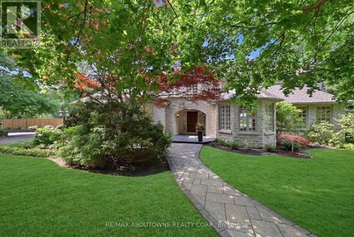 437 Cairncroft Rd, Oakville, ON, L6J4N1 | Card Image