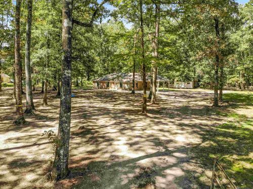 11232 Buddy Ellis Rd, Denham Springs, LA, 70726-5949 | Card Image
