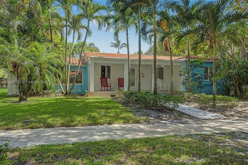 65 Nw 107th St, Miami Shores, FL, 33168-4306 | Card Image
