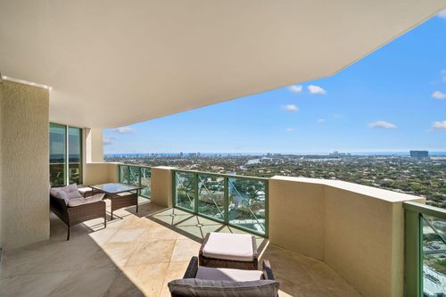 3605-411 N New River Dr E, Fort Lauderdale, FL, 33301-3176 | Card Image