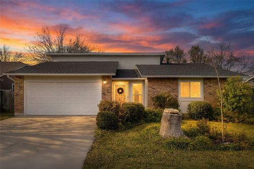 1402 Wayne Dr, Round Rock, TX, 78664-3385 | Card Image