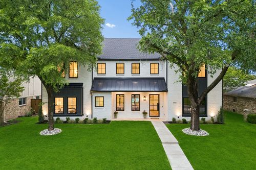 6915 Middle Cove Dr, Dallas, TX, 75248-2911 | Card Image