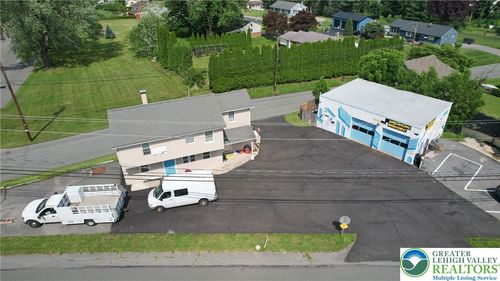 5722 Kings Hwy S, ZIONSVILLE, PA, 18092-2017 | Card Image