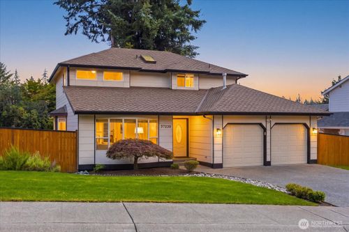 37230 20th Avenue S, Federal Way, WA, 98003 | Card Image