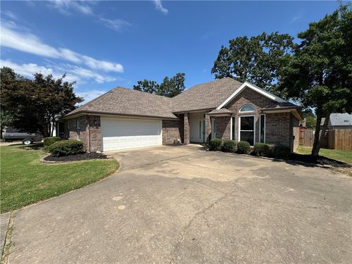 3801 W Cedar St, Rogers, AR, 72756-1882 | Card Image