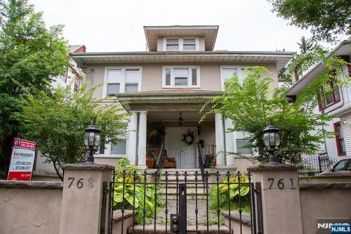 761 S 10th St, Newark, NJ, 07108-1552 | Card Image