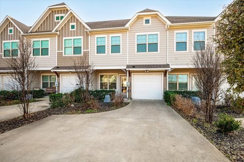 2721 Vine Ct, Denton, TX, 76209-1613 | Card Image