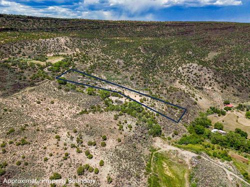 24 Aguas Calientes Rd, Pilar, NM, 87531-5403 | Card Image