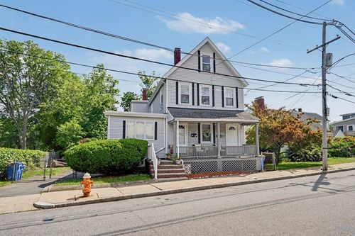 105 Oceanview St, Winthrop, MA, 02152-3121 | Card Image