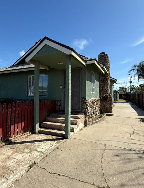 1506 Spokane Street, Modesto, CA, 95358 | Card Image