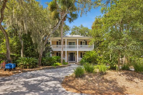 6 Cassina Ln, Hilton Head Island, SC, 29928-5720 | Card Image