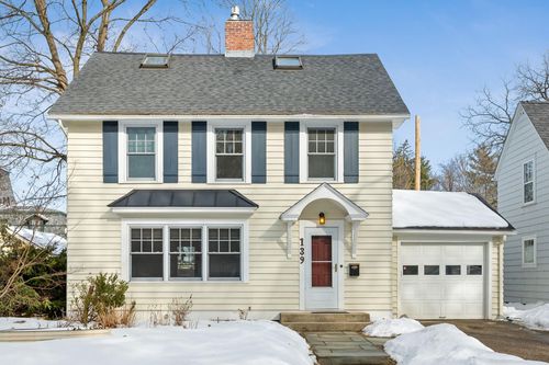 139 Robinson Pkwy, Burlington, VT, 05401-3555 | Card Image