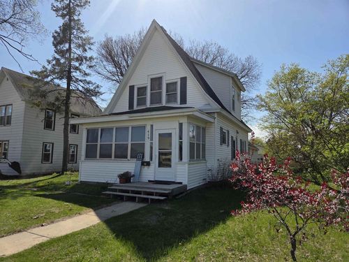 419 N Wisconsin Ave, MUSCODA, WI, 53573-9255 | Card Image