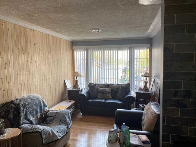 4909 51 Street, House other with 3 bedrooms, 2 bathrooms and 2 parking in Wanham AB | Image 6
