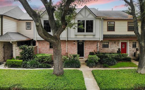 1313-1313 Reddleshire Ln, Houston, TX, 77043-4557 | Card Image