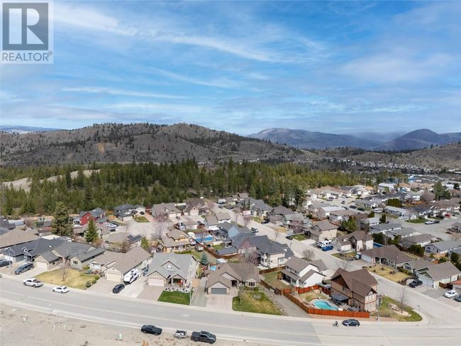 2022 Hugh Allan Dr, House other with 6 bedrooms, 3 bathrooms and 6 parking in Kamloops BC | Image 46