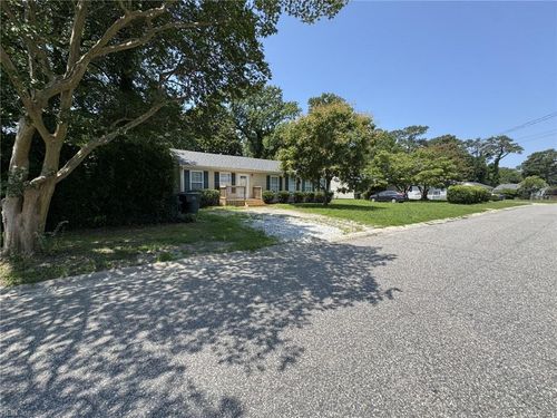 8217 Simons Drive, Norfolk, VA, 23505 | Card Image