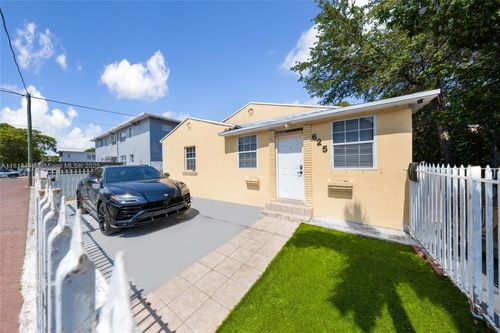 625 Sw 16th Ave, Miami, FL, 33135-3787 | Card Image