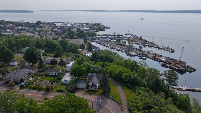 240 S 6 Th St, House other with 4 bedrooms, 2 bathrooms and null parking in Bayfield WI | Image 31