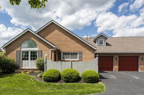 5392 Pond View Dr, Westerville, OH, 43081-4828 | Card Image