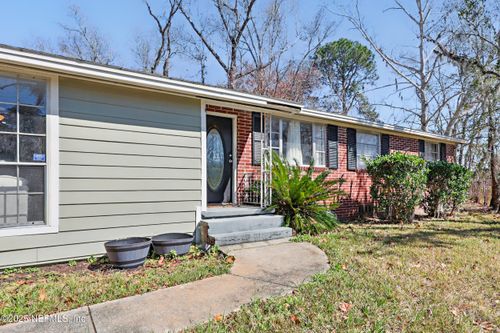 10605 Arnez Rd, JACKSONVILLE, FL, 32218-4502 | Card Image