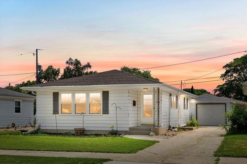 1933 Neptune Avenue, RACINE, WI, 53404 | Card Image