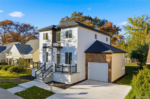 1668 Albany St, Ferndale, MI, 48220-3139 | Card Image