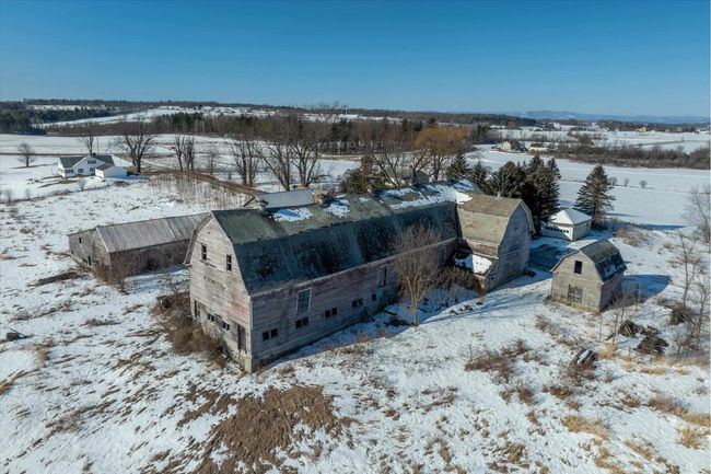 25 Crosby Rd, House other with 4 bedrooms, 2 bathrooms and null parking in Whiting VT | Image 11