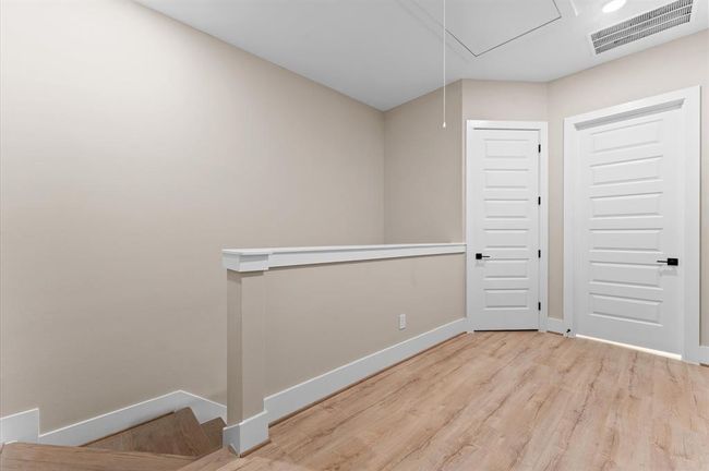K - 4013 Griggs Rd, House other with 3 bedrooms, 4 bathrooms and 2 parking in Houston TX | Image 24