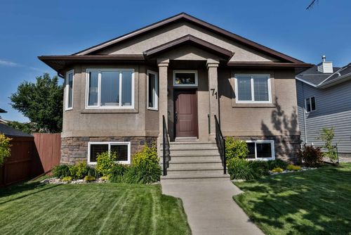71 Rivergreen Road W, Lethbridge, AB, T1K7Y1 | Card Image