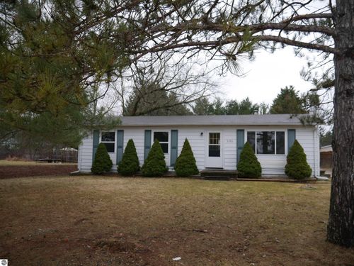 2498 Highland Trl, West Branch, MI, 48661-9334 | Card Image