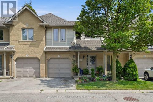 9-819 Upper Paradise Rd, Hamilton, ON, L9C5R1 | Card Image