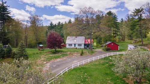295 Manning Hill Rd, Winchester, NH, 03470-2718 | Card Image